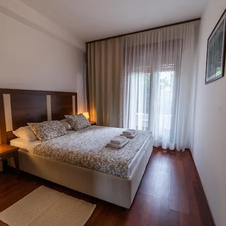 Apartmán 516 *