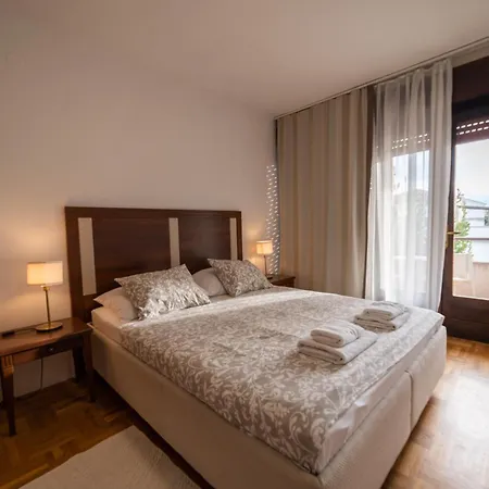 516 Apartment *