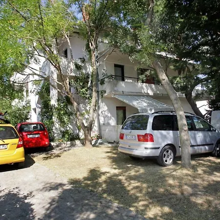 Apartment 516 *