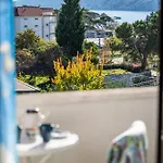 516 Apartament Lopar